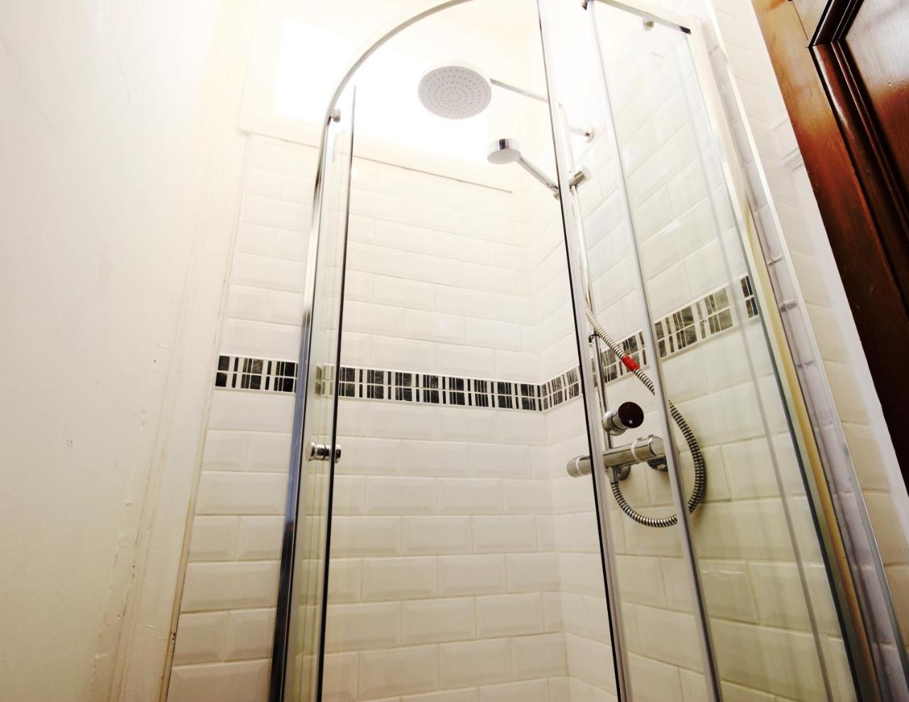 Braemount House Appartement Barrhead Buitenkant foto